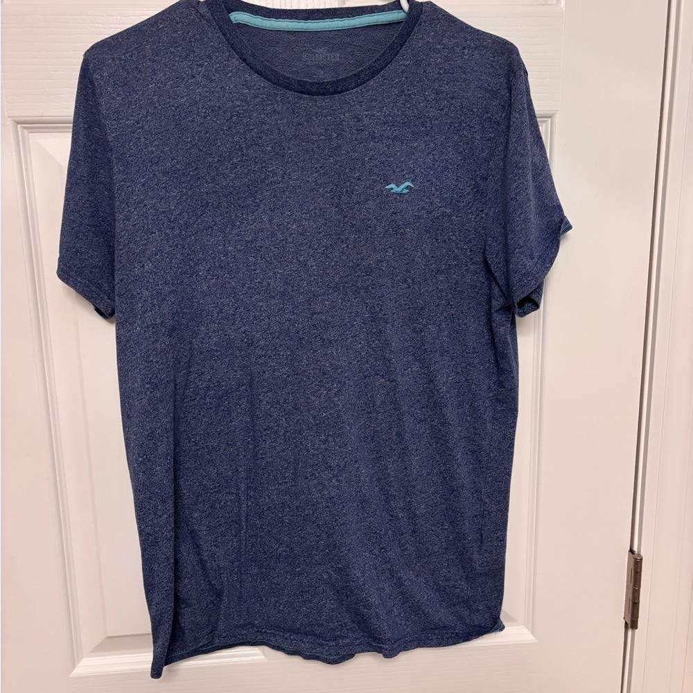 Hollister Men's Heather Navy Crew Tee with Teal Logo